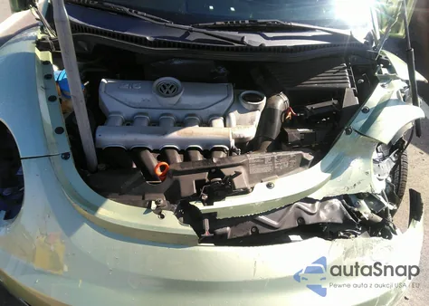 2007 Volkswagen New Beetle 2.5 z USA, uszkodzony, nr VIN 3VWRG31C67M511505